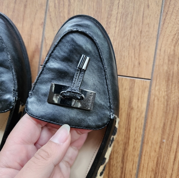 Calvin Klein flats - Picture 4 of 4